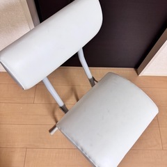 カウンターチェア 折りたたみ式　⚠️8/3(日)までに自宅まで引き取りにいただける方限定の画像