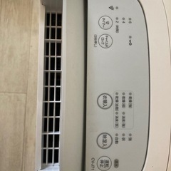 SHARP 除湿機 CV-J71-W ベストセラーの画像