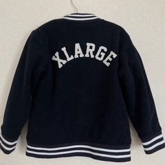 X-LARGEキッズジャケットの画像