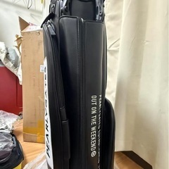 PEARLY GATES パッチ付きゴルフバッグの画像