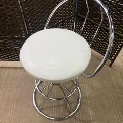 【美品】ニトリ　油圧昇降式　回転バーチェア　カウンターチェア　の画像