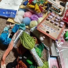 写真に写ってるモノ全て！手芸用品の画像