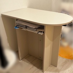 デスク&チェアの画像