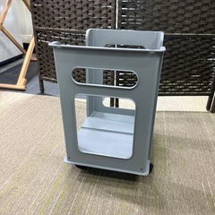 【ほぼ新品】サンコープラスチック新聞ストッカーの画像