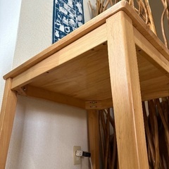 ダイニングテーブル　ナチュラルの画像