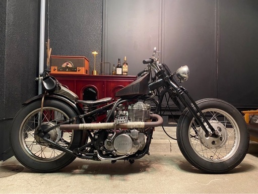 SR400 ハードテールチョッパー　ボバー 2%er スプリンガーフォーク