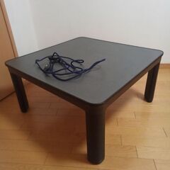 美品♪こたつの画像