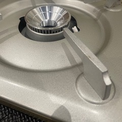 ほぼ新品　カセットコンロ　Iwatani 達人スリムⅢ CB-SS?50 　の画像