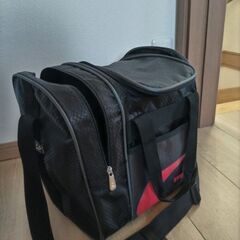 現在交渉中  ) ボウリングのボール、バッグあり 無料で差し上げますの画像