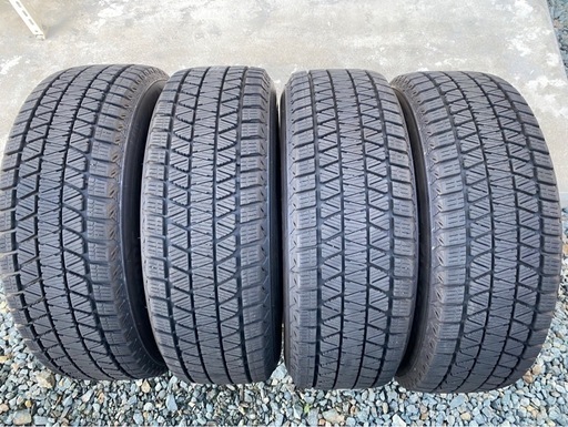 225/65R17 ブリヂストン BLIZZAK DM-V3 スタッドレス 4本　バリ山 溝有 ハリアー RAV4 エクストレイル CX-5他