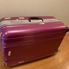 スーツケースの画像