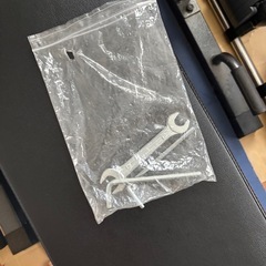 フレックスベル2キロ刻み32キロ2セット、バーウィング懸垂台、リーディングエッジマルチポジションベンチ
の画像