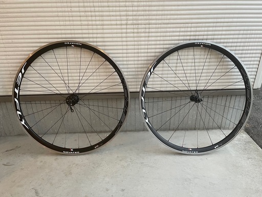 NOVATEC  JETFLY クリンチャー チューブレスレディ