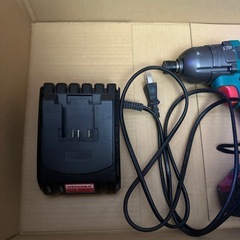 充電式インパクトの画像