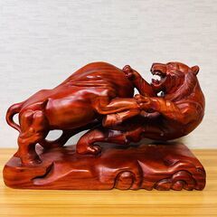 虎 牛 大型 木彫り オーナメント 置物 彫刻 オブジェ 20kgの画像