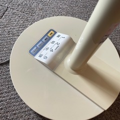  お渡し決定、返信できません。扇風機の画像