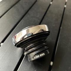 ハーレー　純正ガスキャップ　タンクキャップ　鍵なし　XL スポーツスターなど　の画像