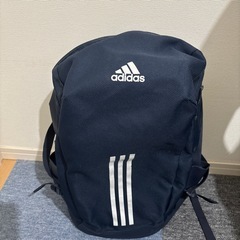 【adidas】イーピーエス バックパック30L リュックの画像