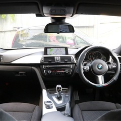 BMW 320d mスポーツ　F30 74000キロ　車検2年付の画像
