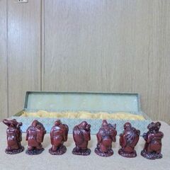 七福神　陶器製　置物インテリア　縁起物　未使用　実家整理品　経年保管のため箱汚れ色焼け　本体キズ汚れ無しの画像