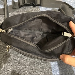 adidas リュック　& 腰掛けポーチの画像