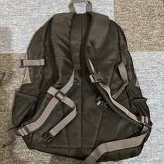 adidas リュック　& 腰掛けポーチの画像