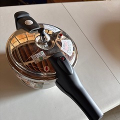 未使用 高敏 圧力鍋3.5Lの画像