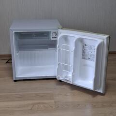 LG 冷蔵庫 LR-B05PS 温度調整により冷凍も可能 15kg 2004年製の画像