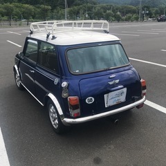 車検8年4月ローバーミニの画像