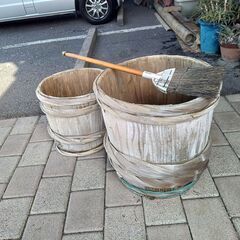 あげます　木樽　大　小　アンティークになりますか？の画像