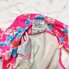 花柄ピンク水着 120サイズの画像