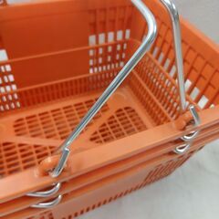 【受渡し済】買い物かご　オレンジ　０円　レトロ　4～6日　までの引き取り可能ですの画像