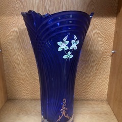 ボヘミアンガラス　フラワーベース　花瓶　ブルーの画像