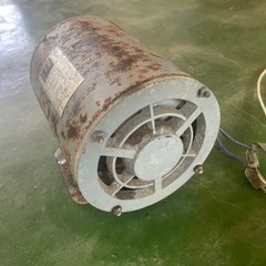 東芝 100V モーター　200W 4P 中古品の画像
