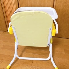 ベビーチェアの画像