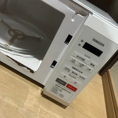 🎀ヤマゼン✨美品✨高年式❣️❤️電子レンジ❤️ホワイト❄️の画像