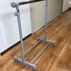 ハンガーラック【町田市再生家具】0731の画像