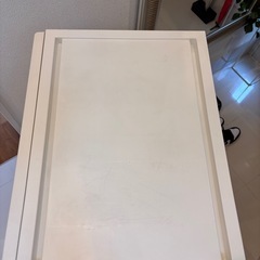 たぶんニトリ　プラスチックチェストの画像