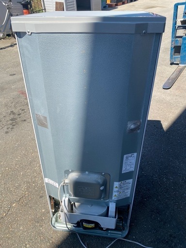 三菱電機ノンフロン冷凍庫MF-U12Y-S形 (TOWA) 袋井のキッチン