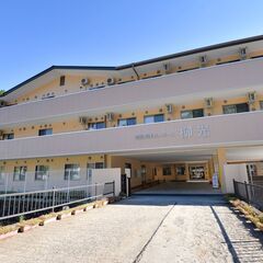 桜井駅より30分以内！嬉しい手当多い！施設がきれい！介護職の画像