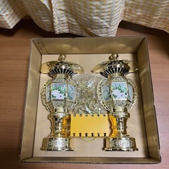 金色の盆提灯　2個セットの画像