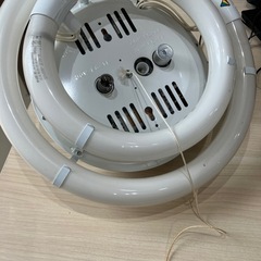 ODELIC 電気　　の画像