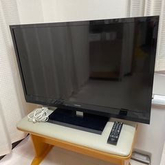 東芝　REGZA 37インチ　2011年製
の画像