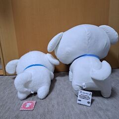 クレヨンしんちゃん　シロのぬいぐるみ2点の画像