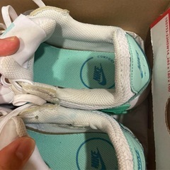 NIKE エアマックス　エクシーの画像
