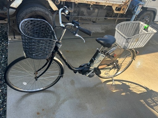 N008☆黒色・24インチ普通自転車☆防犯登録料込