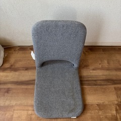 座椅子の画像