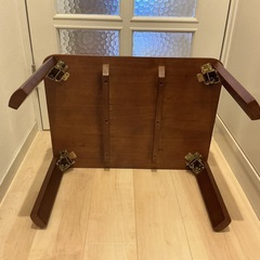 福岡市博多区美野島引き取り限定　折り畳みテーブル　使用少　60cm×45cm 高さ33.3cmの画像