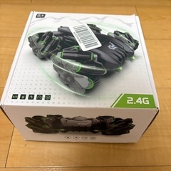 ラジコンカーの画像