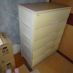 Fitts 5段 タンスの画像